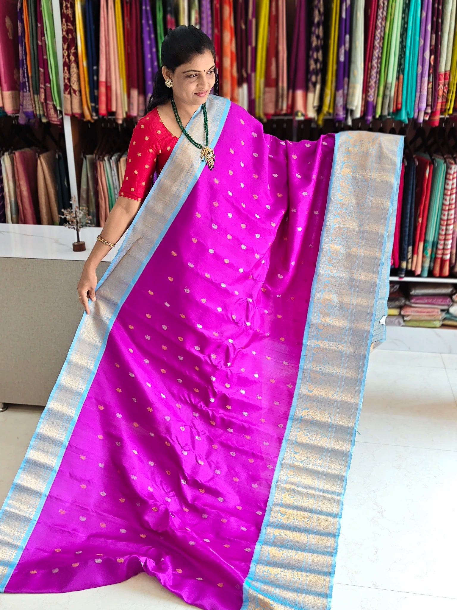 Gadwal pure pattu saree