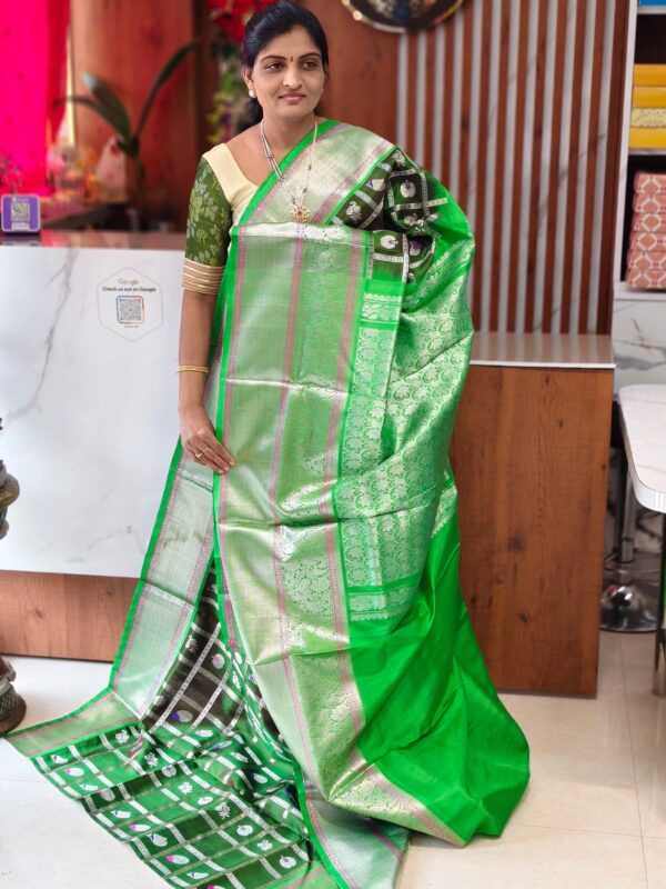 Venkatagiri pattu saree - Gadwal Pattu Sarees by Shreekari Silks