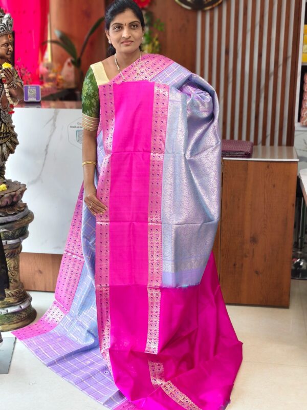 Venkatagiri pattu saree - Gadwal Pattu Sarees by Shreekari Silks